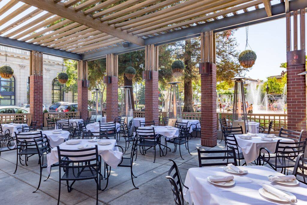 Uncle Yus at the Vineyard | restaurant | 39 S Livermore Ave #125, Livermore, CA 94550, USA | 9254497000 OR +1 925-449-7000