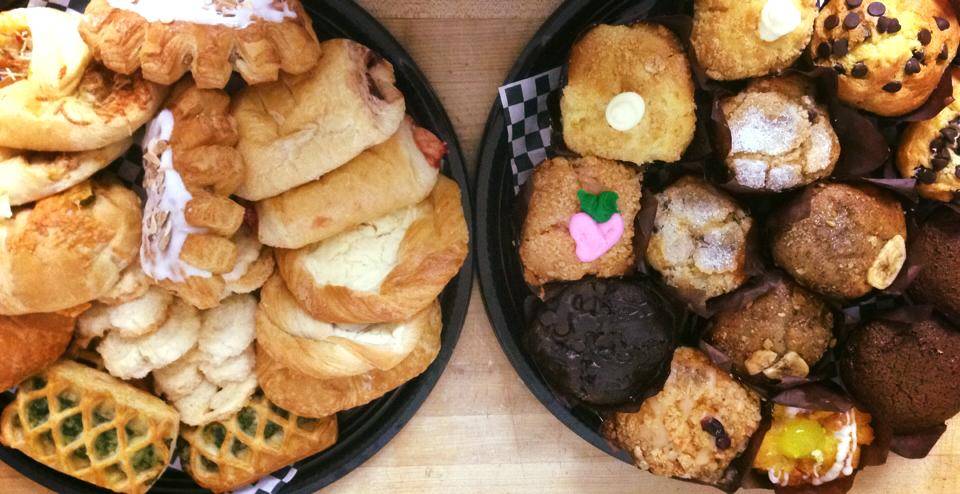 Cinnamons Bakery & Sandwich Shoppe | bakery | 1350 CA-2 #2, Wrightwood, CA 92397, USA | 7602495588 OR +1 760-249-5588