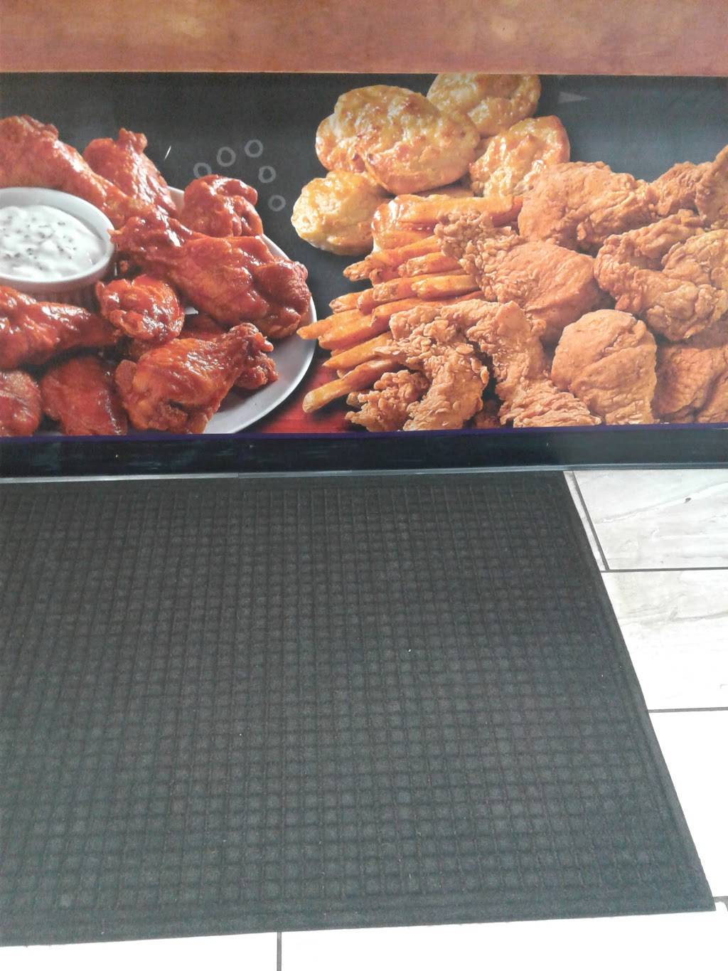 Krispy Krunchy Chicken | restaurant | 687 Arch St, New Britain, CT 06051, USA | 8602593955 OR +1 860-259-3955