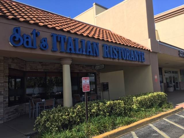 Sals Italian Ristorante | restaurant | 4801 Linton Blvd #12a, Delray Beach, FL 33445, USA | 5616371696 OR +1 561-637-1696