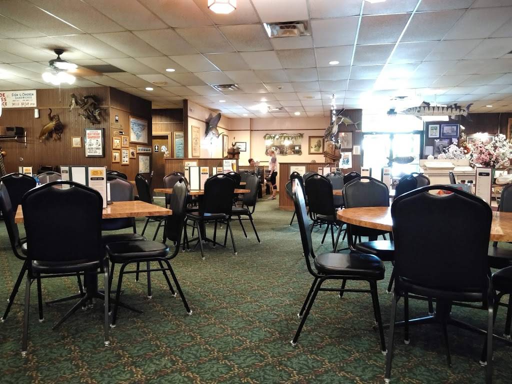 Joe Tess Place | restaurant | 5424 S 24th St, Omaha, NE 68107, USA | 4027317278 OR +1 402-731-7278