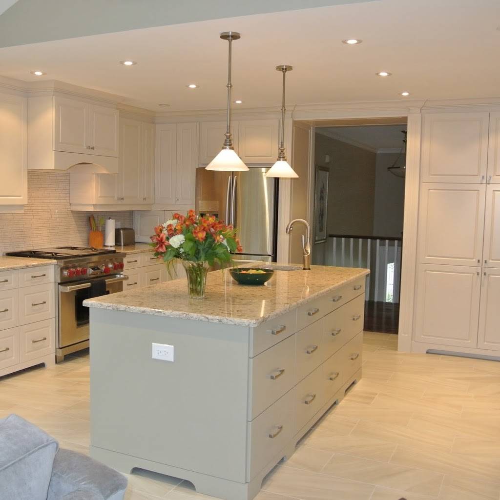 Unique Cabinet Concepts | restaurant | 3 Hillyard St, Hamilton, ON L8L 6A9, Canada | 9055700999 OR +1 905-570-0999