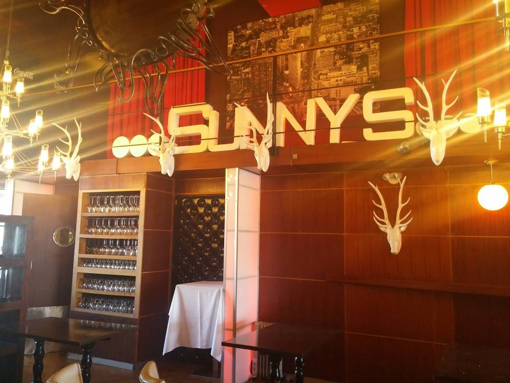 Restaurant Bar Sunnys | restaurant | 2400 Rang Saint Antoine, Vaudreuil-Dorion, QC J7V 8P2, Canada | 4504551100 OR +1 450-455-1100