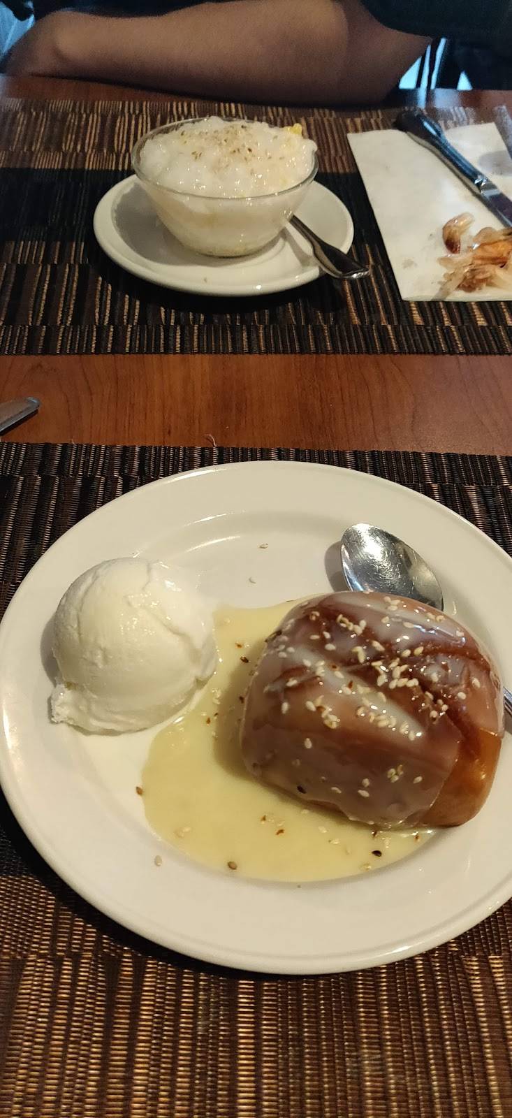 Restaurant Royaume Khmer | restaurant | 310 Boulevard Sir-Wilfrid-Laurier, Mont-Saint-Hilaire, QC J3H 3N7, Canada | 4504468887 OR +1 450-446-8887