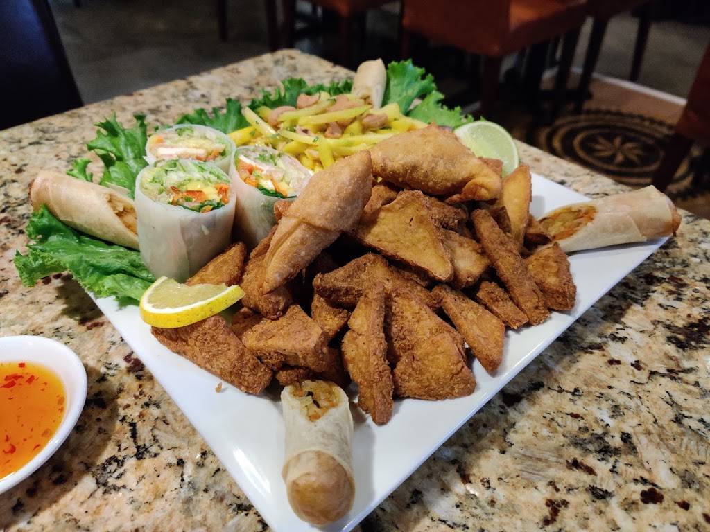 Thai One On | meal delivery | 1911 Ellesmere Rd, Scarborough, ON M1H 2W5, Canada | 4164388222 OR +1 416-438-8222