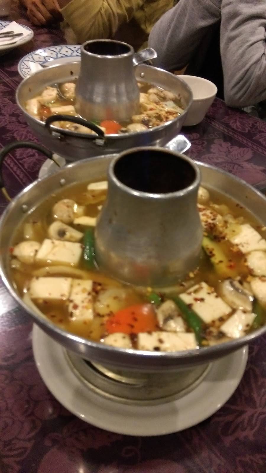 Chada Thai Cuisine | restaurant | 117 W 2nd St b, Chico, CA 95928, USA | 5303427121 OR +1 530-342-7121