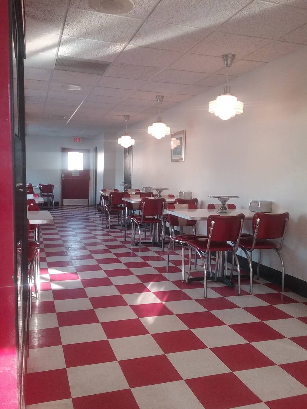 Day One Pizza | meal delivery | 749 Park Ave, Columbus, WI 53925, USA | 9206232300 OR +1 920-623-2300