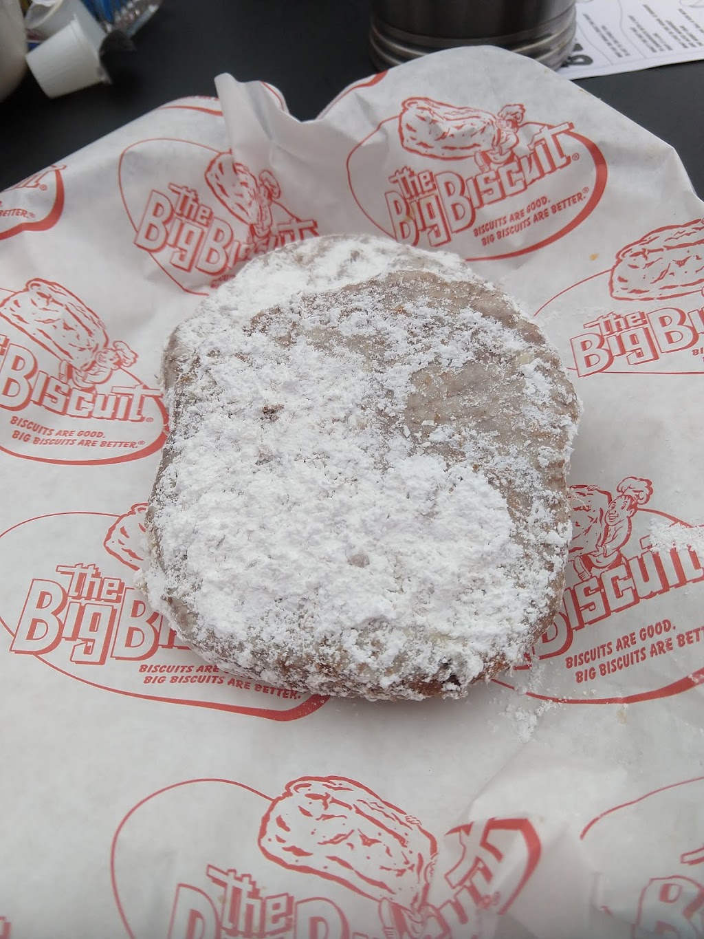 The Big Biscuit | restaurant | 2920 S Glenstone Ave, Springfield, MO 65804, USA | 4173601298 OR +1 417-360-1298