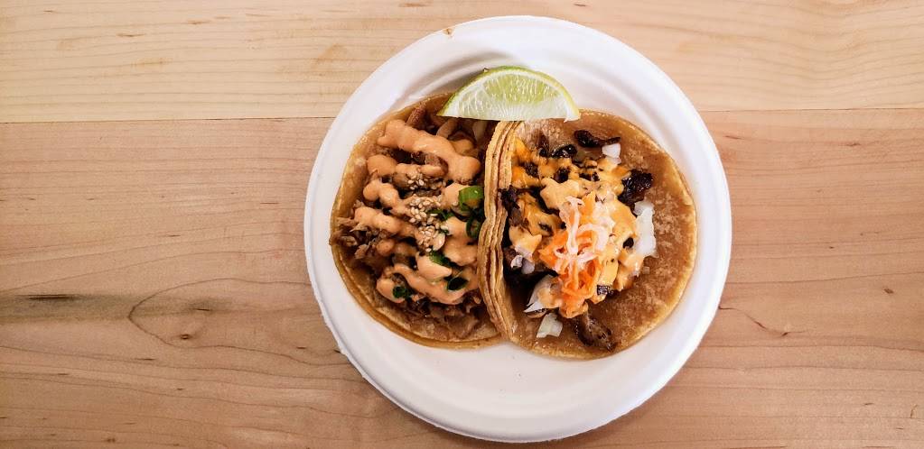 OMG Tacos | restaurant | 2905, 3011 Bledsoe St, Fort Worth, TX 76107, USA | 8178826472 OR +1 817-882-6472