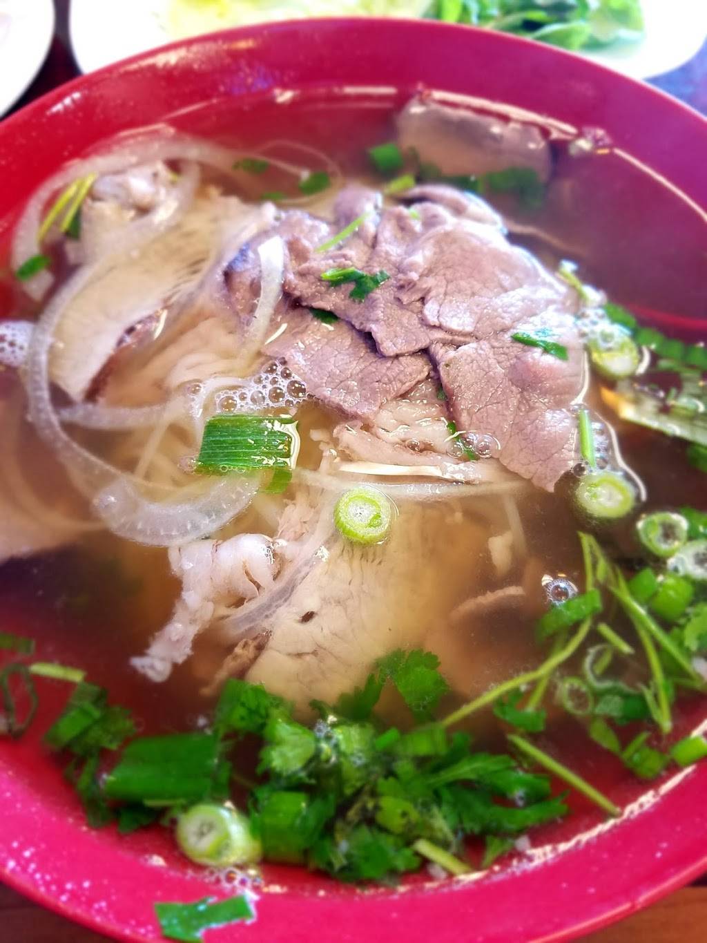 Viet Bistro | restaurant | 7175 W Lake Mead Blvd, Las Vegas, NV 89128, USA | 7024630009 OR +1 702-463-0009