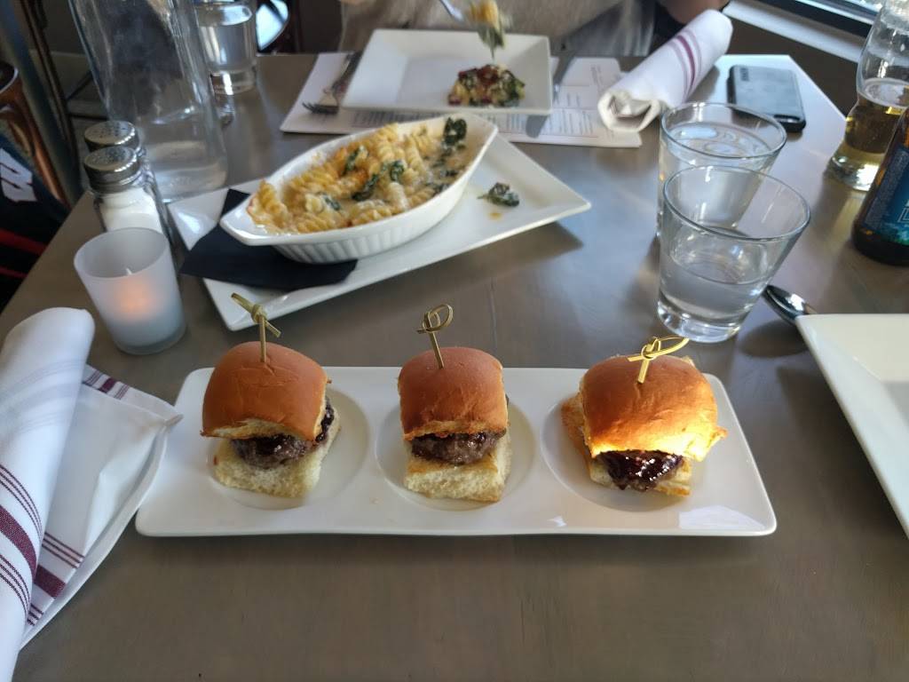 Share Kitchen & Bar Room | restaurant | 5590 Main St, Williamsville, NY 14221, USA | 7169063400 OR +1 716-906-3400