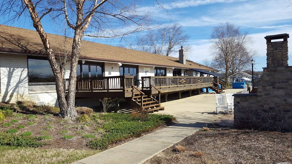 Chesapeake Yacht Club | restaurant | 4943 Hine Dr, Shady Side, MD 20764, USA | 4108671500 OR +1 410-867-1500