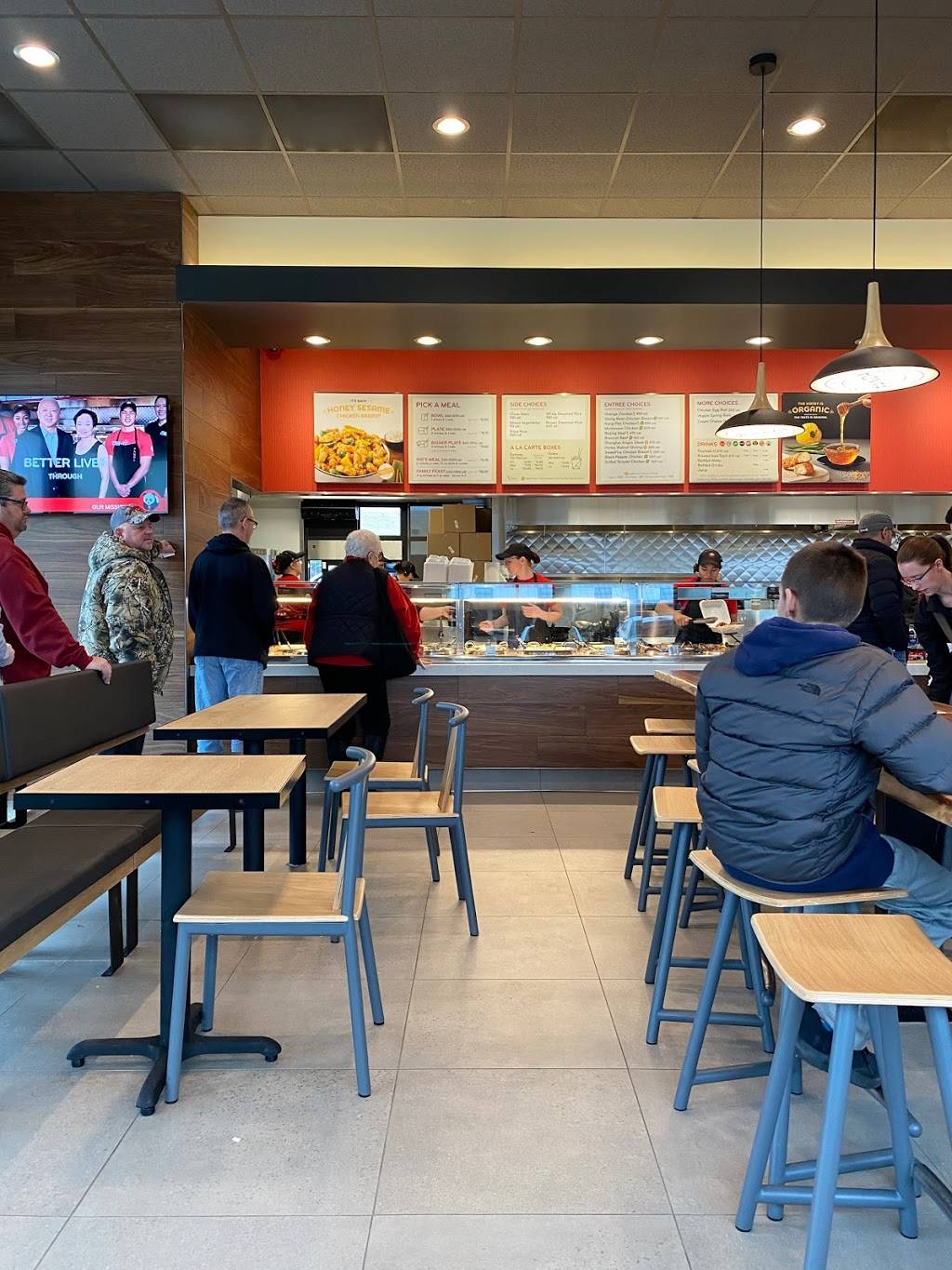 Panda Express | restaurant | 6902 Eastman Ave, Midland, MI 48642, USA | 9893728320 OR +1 989-372-8320