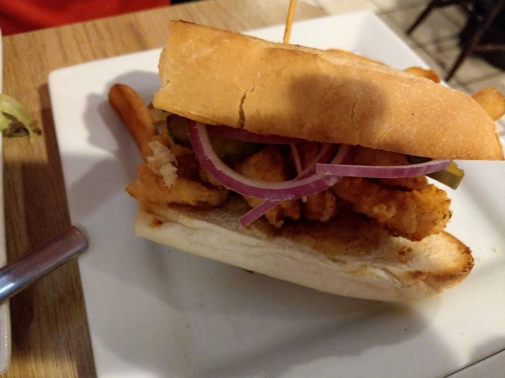 Double Play Cafe | restaurant | 320 Main St, Wallingford, CT 06492, USA | 2032652599 OR +1 203-265-2599