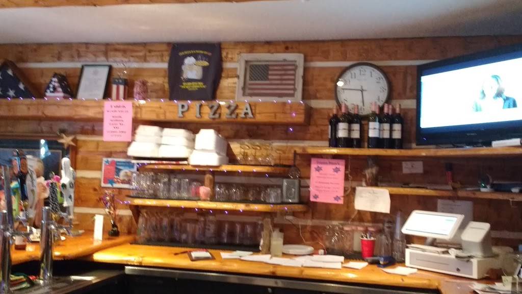 Riverview Inn | restaurant | 3172 N Riverside Dr, Saukville, WI 53080, USA | 2622840411 OR +1 262-284-0411