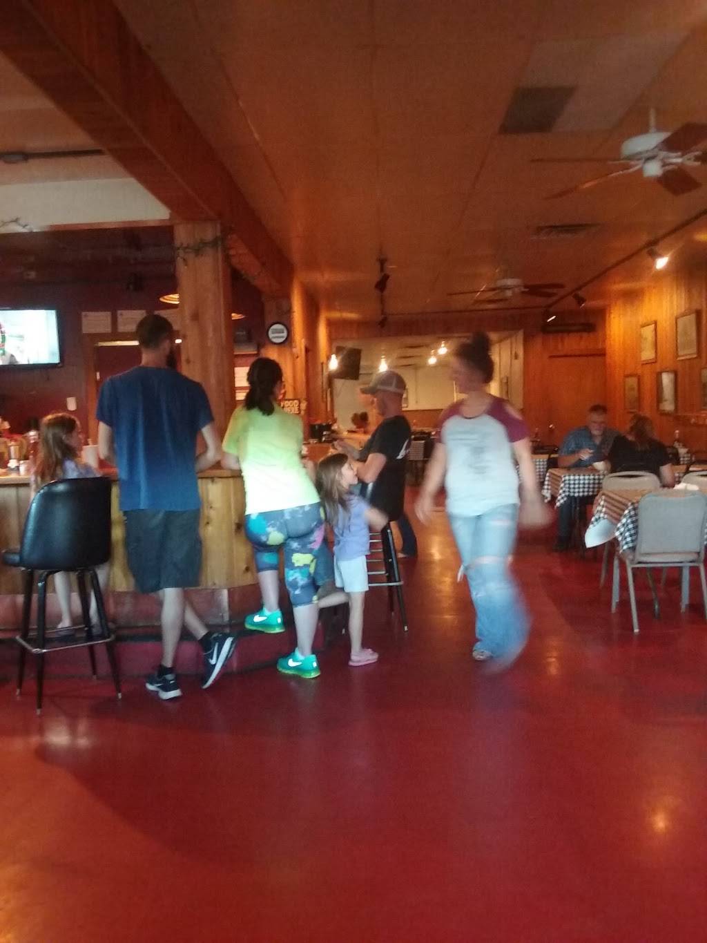 Dicks Place | restaurant | 102 N Bridge St, Newcomerstown, OH 43832, USA | 7404988461 OR +1 740-498-8461