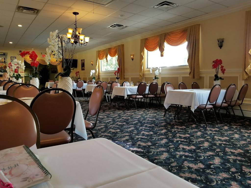 Krakus Restaurant | restaurant | 1442, 208 Main Ave, Wallington, NJ 07057, USA | 9737791922 OR +1 973-779-1922