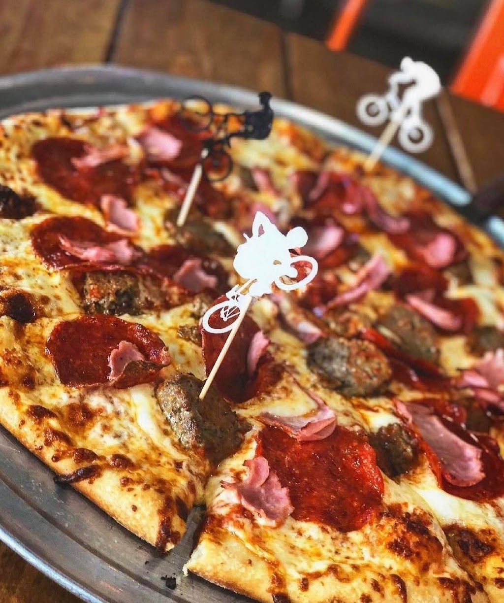 Big Wheel Pizza Co. | restaurant | 63 Hotz Ave, Grayton Beach, FL 32459, USA | 8505344449 OR +1 850-534-4449