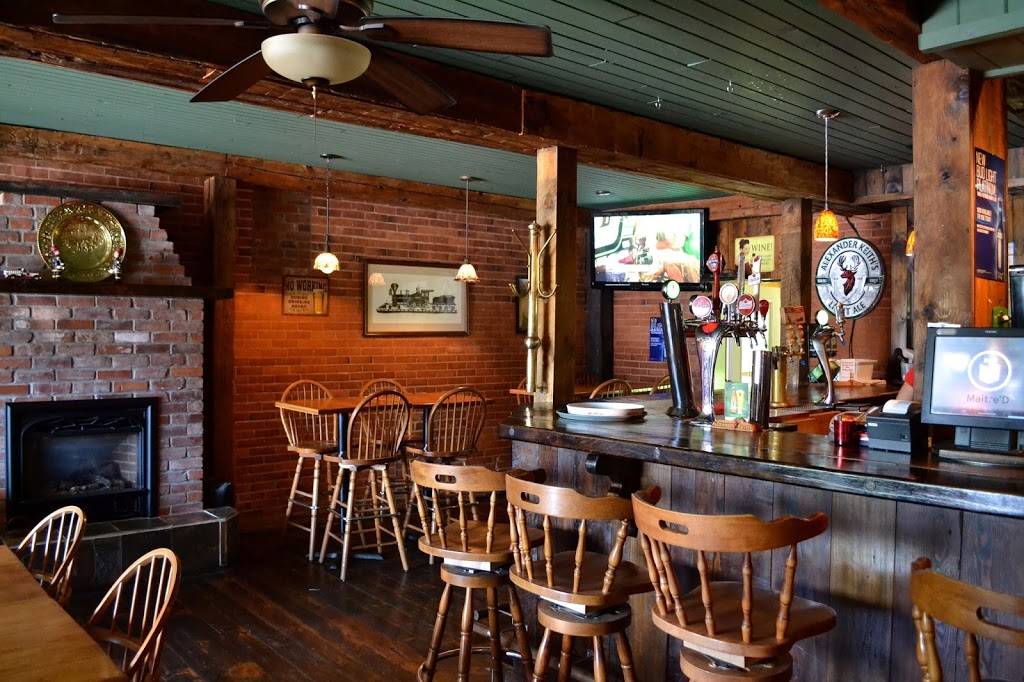 FireHall Food Fun and Friends | restaurant | 40 St Lawrence St W, Madoc, ON K0K 2K0, Canada | 5196542123 OR +1 519-654-2123