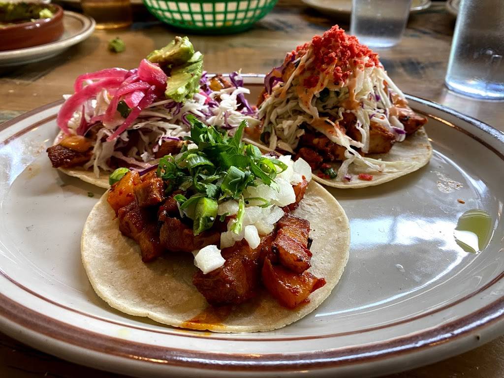 Los Chingones Mexican DTC | restaurant | 4959 S Newport St, Denver, CO 80237, USA | 3035674258 OR +1 303-567-4258