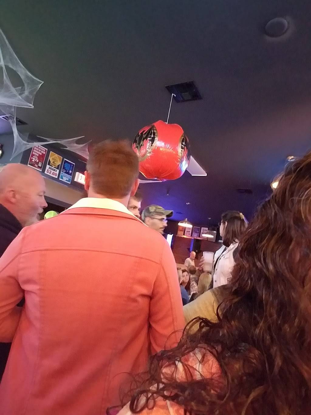 Mikeys Bar & Grill | restaurant | 6021 E U.S. HWY 24 suite A, Rossville, KS 66533, USA | 7855846021 OR +1 785-584-6021