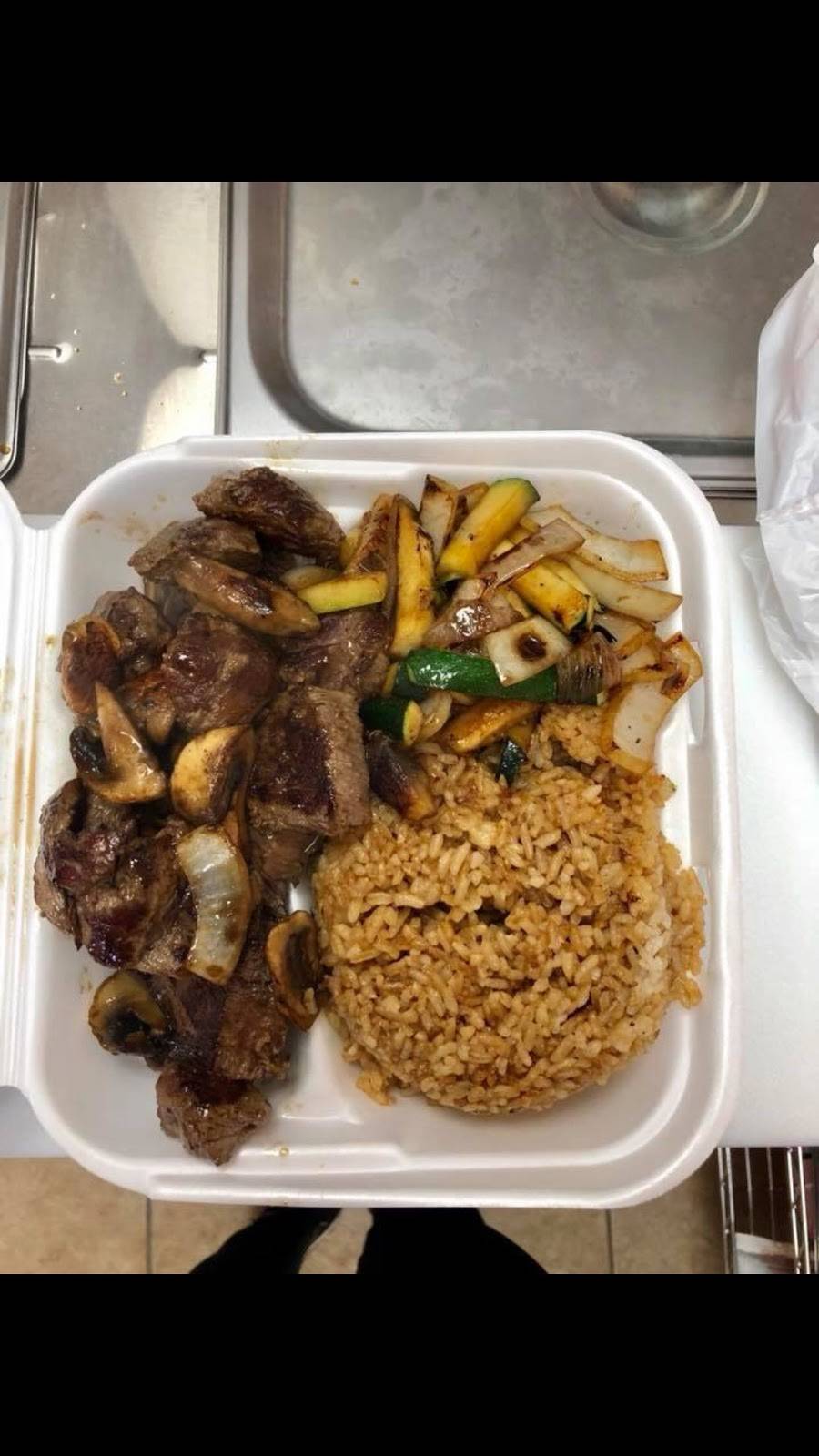 Tokyo Express | restaurant | 250 Highway 17 North, North Myrtle Beach, SC 29582, USA | 8436632018 OR +1 843-663-2018