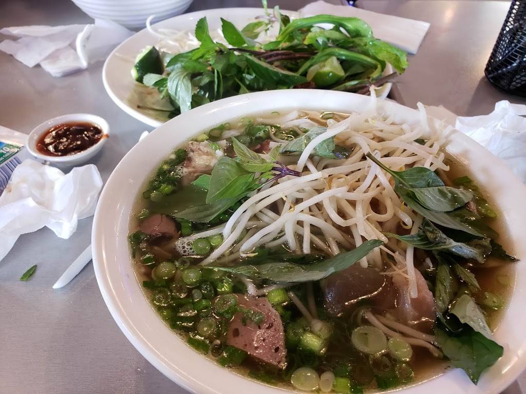 Com Tam Thien Huong | restaurant | 41 Serra Way #106, Milpitas, CA 95035, USA | 6692355132 OR +1 669-235-5132