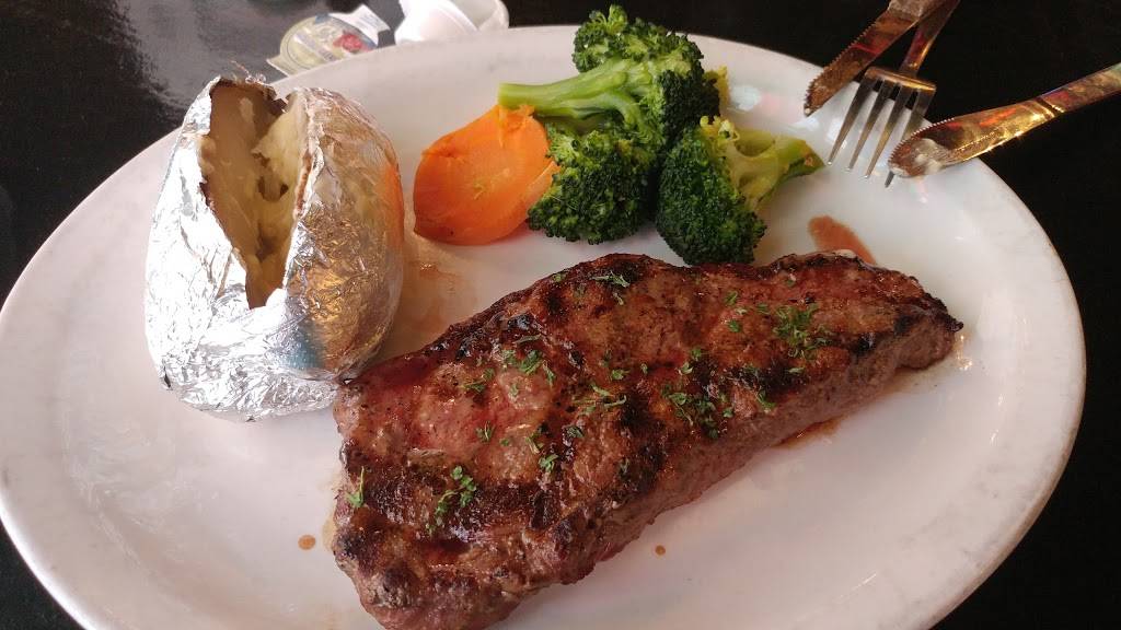 The Black Sheep Pub & Eating House | restaurant | 890 S Atlantic Ave, Ormond Beach, FL 32176, USA | 3866735933 OR +1 386-673-5933