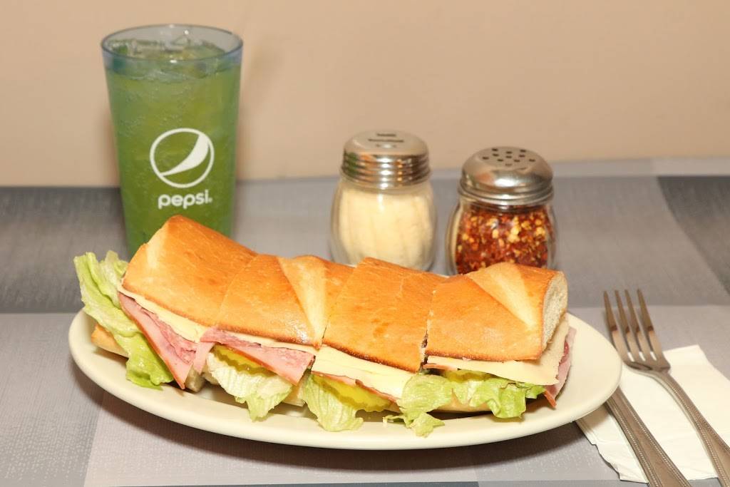 Georges Pizza | meal delivery | 209 Main St S, Austin, MN 55912, USA | 5074376677 OR +1 507-437-6677