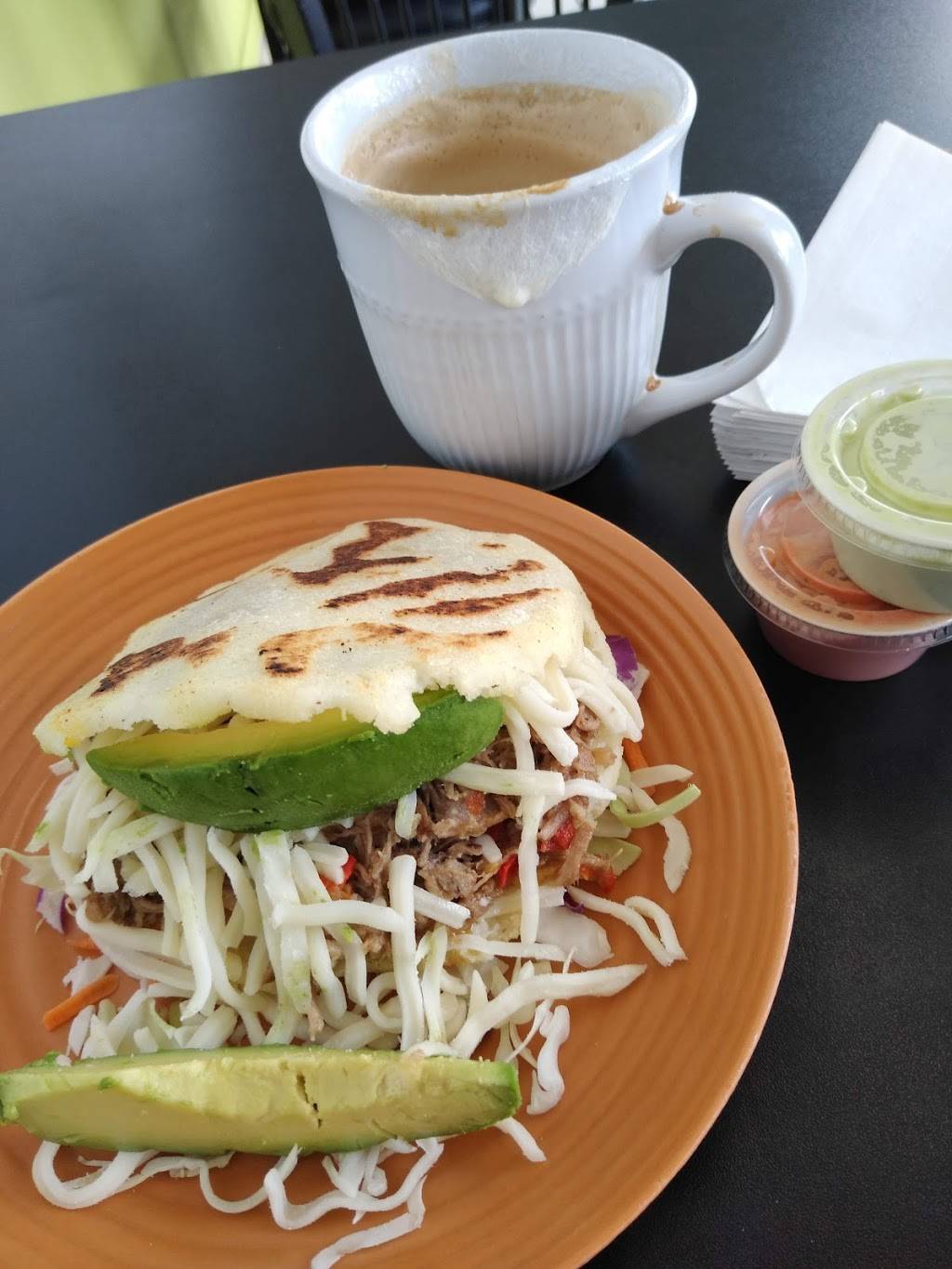 Empanada Express Grill | restaurant | 4301 W 44th Ave, Denver, CO 80212, USA | 3039558362 OR +1 303-955-8362