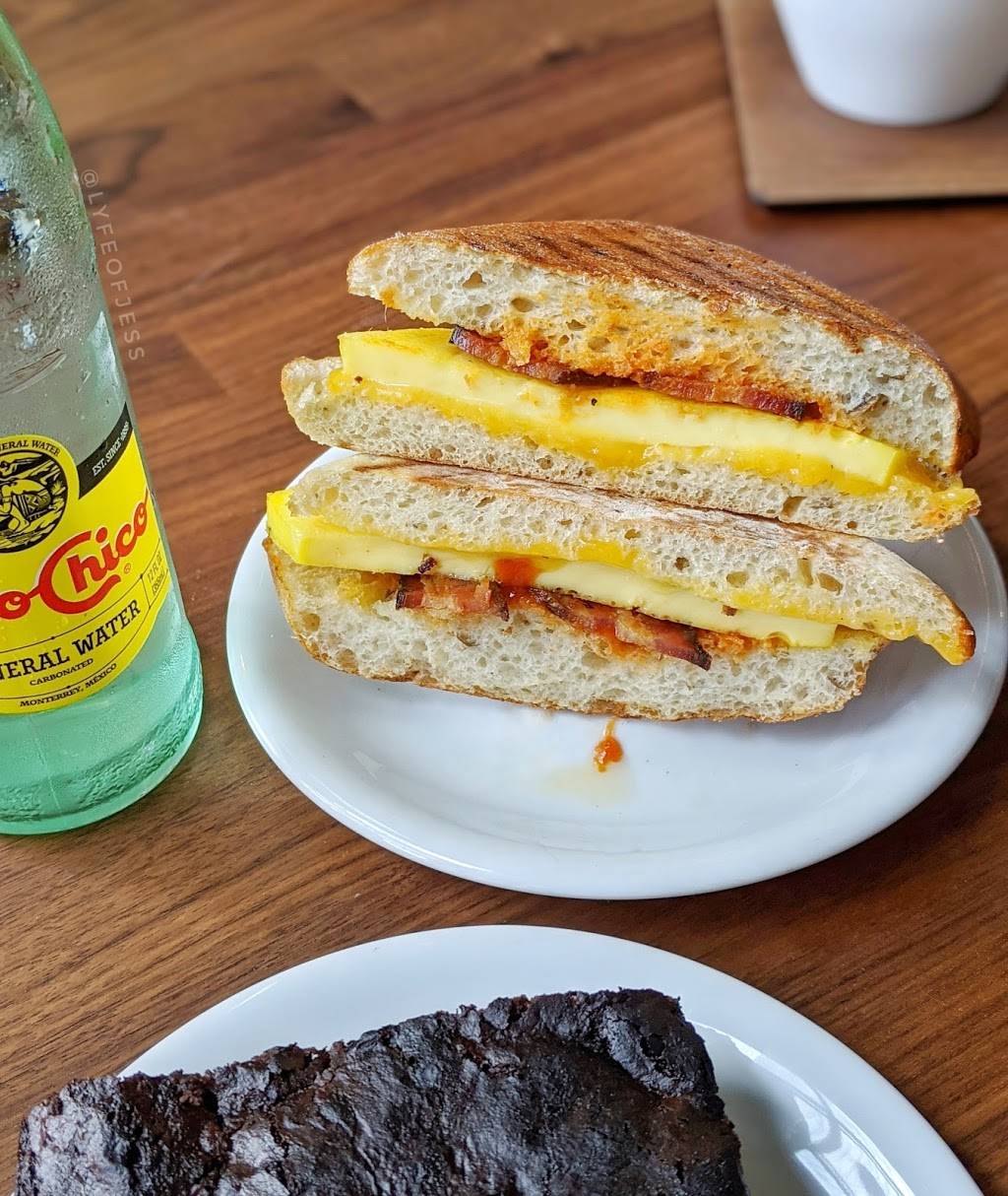 Café Cesura | cafe | 1015 108th Ave NE, Bellevue, WA 98004, USA | 4259547277 OR +1 425-954-7277