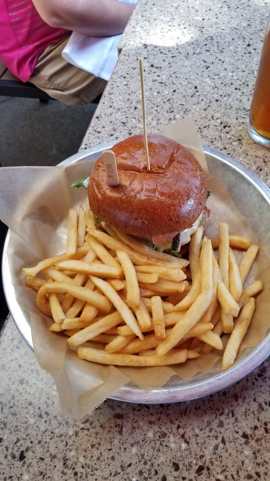 Lazy Dog Restaurant & Bar | restaurant | 1623 W Katella Ave, Orange, CA 92867, USA | 7147697020 OR +1 714-769-7020