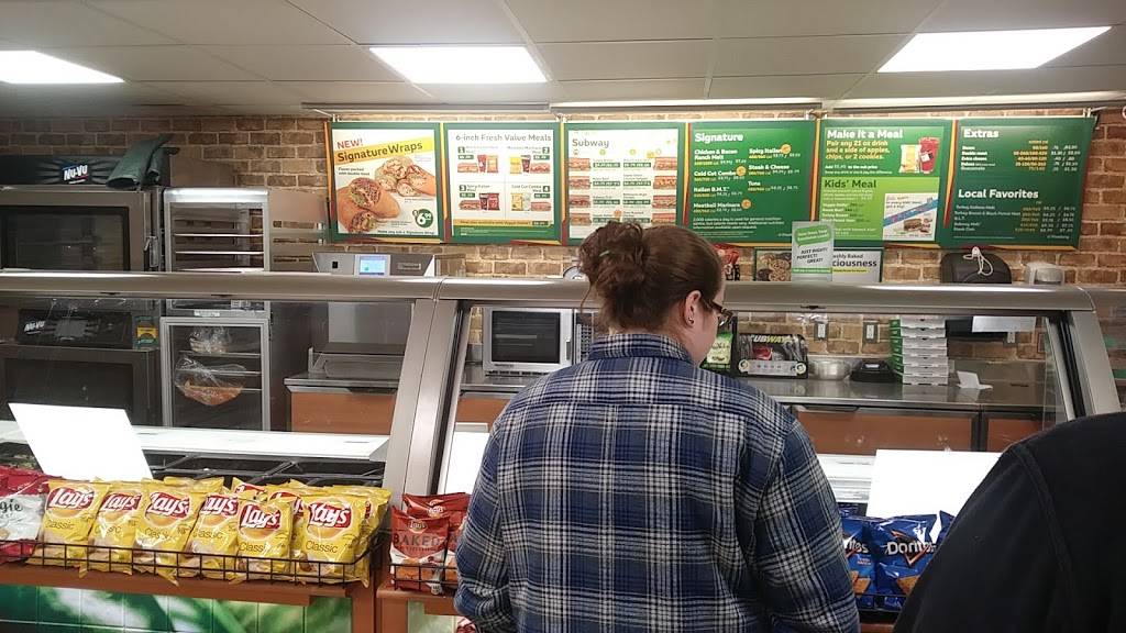 Subway | restaurant | 5000 Peck Rd, Croswell, MI 48422, USA | 8106792290 OR +1 810-679-2290
