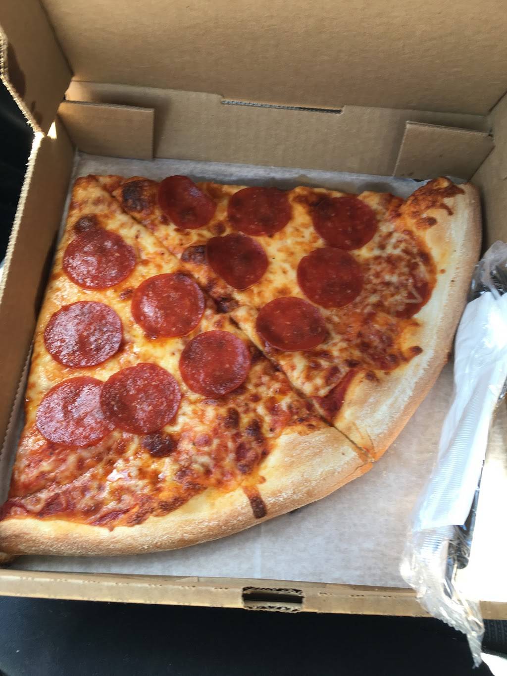 Katie Maes | restaurant | 201 Main St, Preston, MD 21655, USA | 4106737333 OR +1 410-673-7333