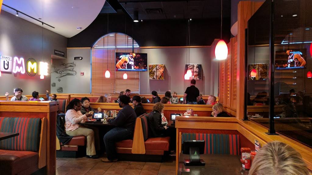 Red Robin Gourmet Burgers and Brews | restaurant | 365 The Bridge St Suite 113, Huntsville, AL 35805, USA | 2563278530 OR +1 256-327-8530