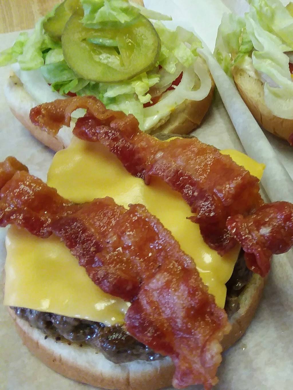 Hot Diggity Dog | restaurant | 5666 Swift Rd, Sarasota, FL 34231, USA | 9419228018 OR +1 941-922-8018