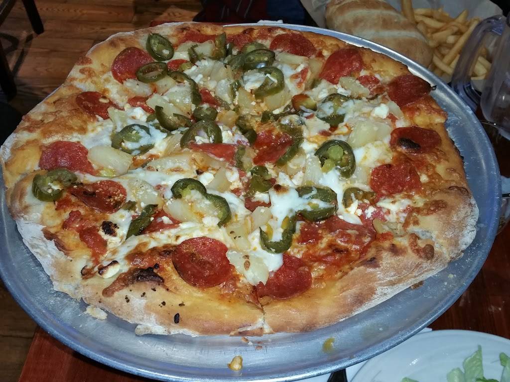 Grand Oaks | Restaurant & Sports Lounge | night club | 3701 Grand Ave, Oakland, CA 94610, USA | 5104515253 OR +1 510-451-5253