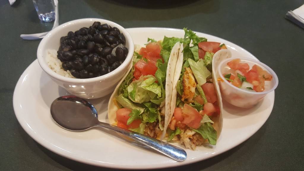 Bench Warmers Sports Grill | restaurant | 1375 Rock Quarry Rd, Stockbridge, GA 30281, USA | 6785657034 OR +1 678-565-7034