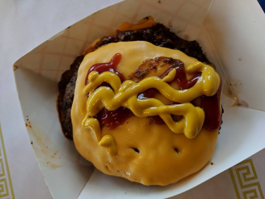 Classic Burgers of Los Gatos | restaurant | 15737 Los Gatos Blvd, Los Gatos, CA 95032, USA | 4083566910 OR +1 408-356-6910