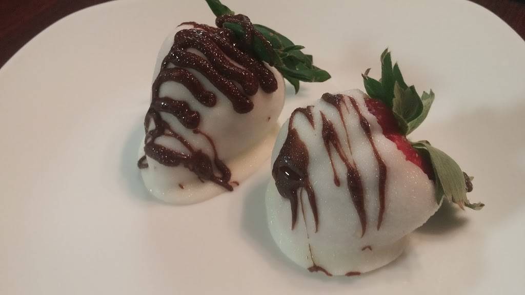 Debbies Bistro | restaurant | 119 S Marshall St, Henderson, TX 75654, USA | 9033928036 OR +1 903-392-8036