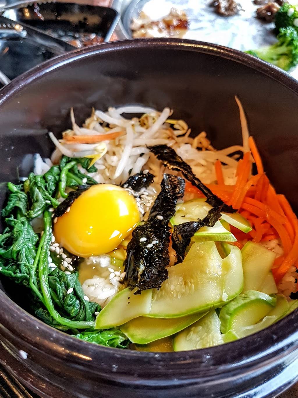 HIBI KOREAN BBQ | restaurant | 2135 Boulevard Marcel-Laurin, Saint-Laurent, QC H4R 1K4, Canada | 5145439996 OR +1 514-543-9996