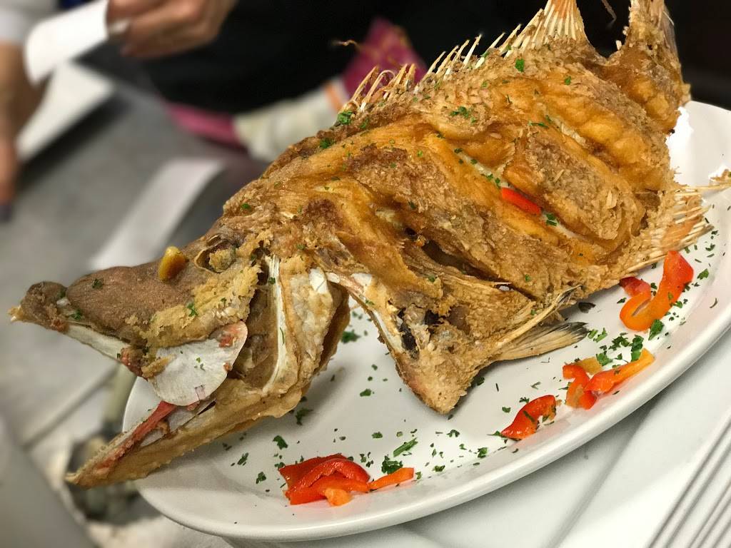 Adrian Fish Market & Restaurant | restaurant | 13115 W Okeechobee Rd, Hialeah Gardens, FL 33018, USA | 3056005633 OR +1 305-600-5633
