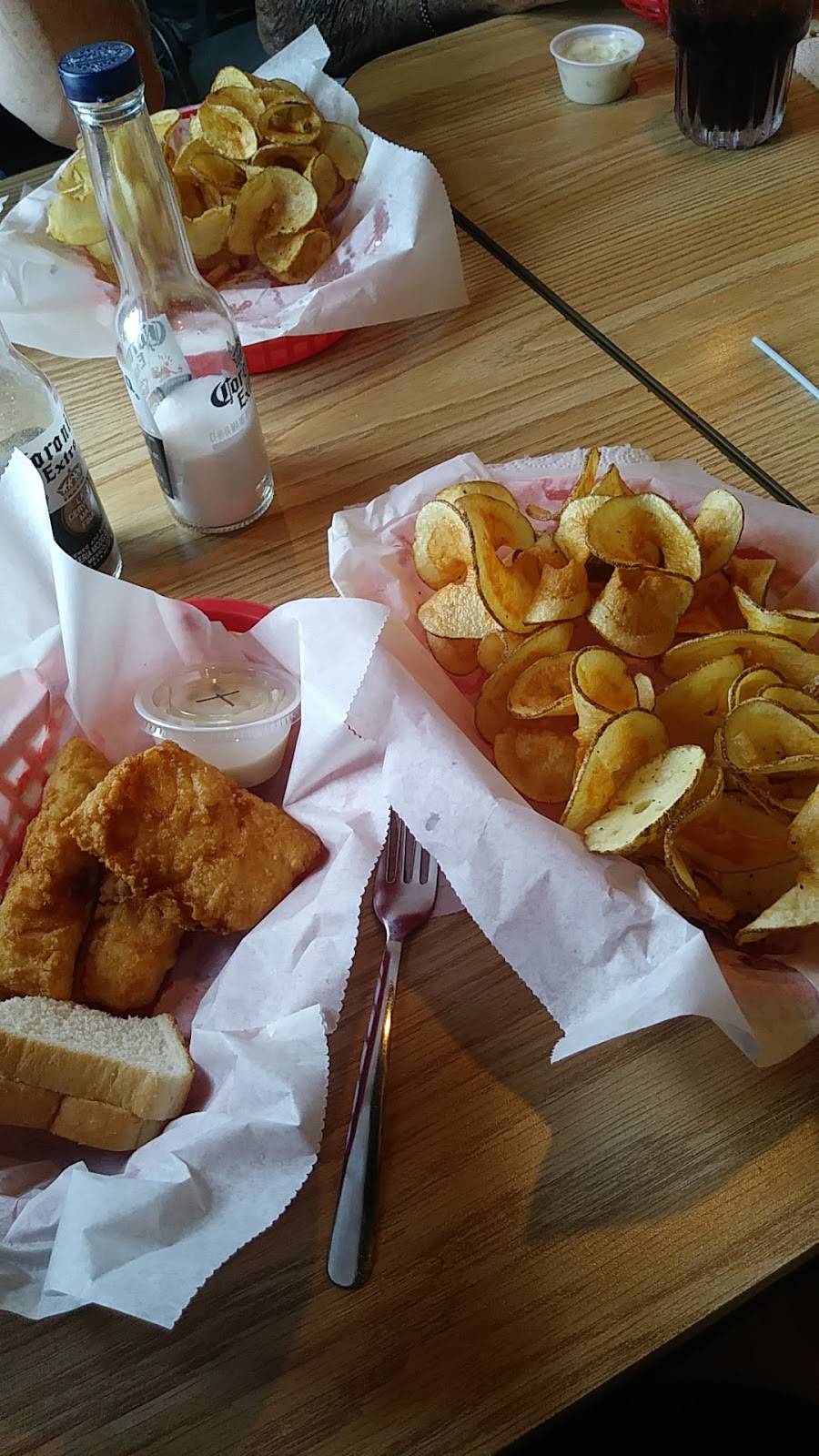 Brewsters | restaurant | N12495 County Rd M, Thorp, WI 54771, USA | 7156693778 OR +1 715-669-3778