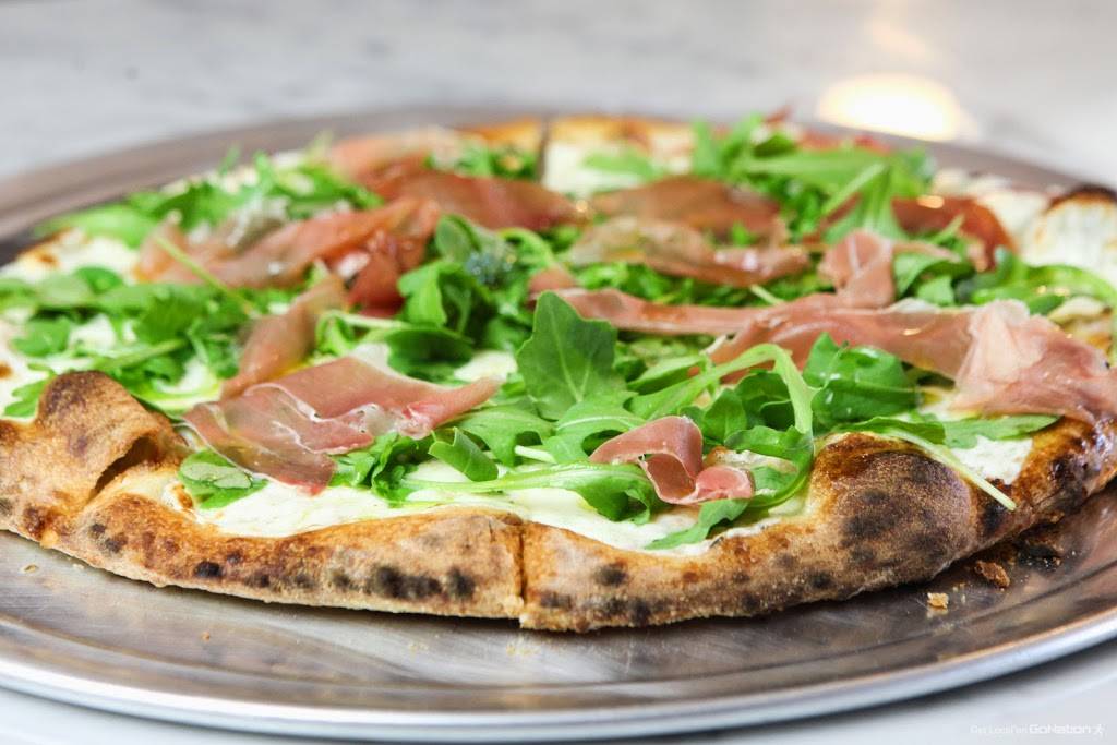 Grimaldis Coal Brick-Oven Pizzeria | restaurant | 1646 Litchfield Turnpike, Woodbridge, CT 06525, USA | 2035539889 OR +1 203-553-9889