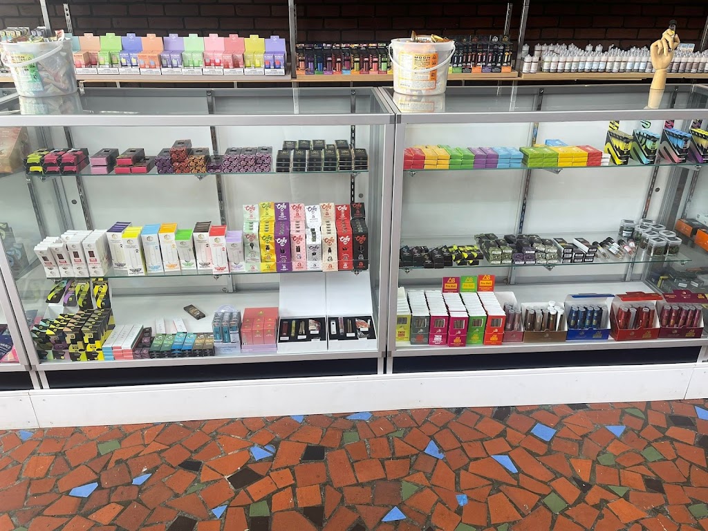 Griffin Vape Exotics | meal takeaway | 1831 W Broad St, Richmond, VA 23220, USA | 8049183512 OR +1 804-918-3512