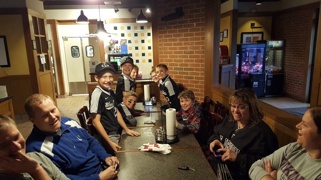 Pizza Hut | restaurant | 8210 Windfall Ln, Camby, IN 46113, USA | 3178569989 OR +1 317-856-9989