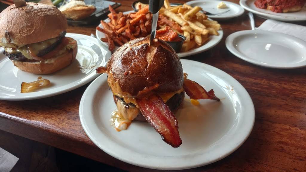 Slaters 50/50 | restaurant | 8009 Day Creek Blvd, Rancho Cucamonga, CA 91739, USA | 9094435066 OR +1 909-443-5066