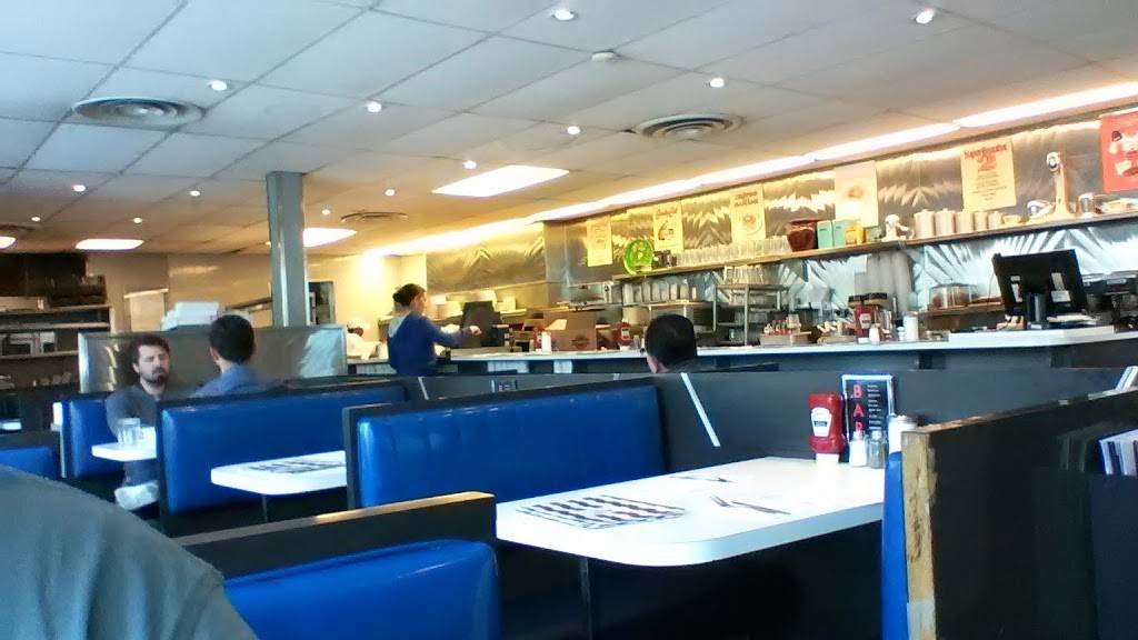 Beautys Restaurant | restaurant | 93 Avenue du Mont-Royal O, Montréal, QC H2T 2S5, Canada | 5148498883 OR +1 514-849-8883