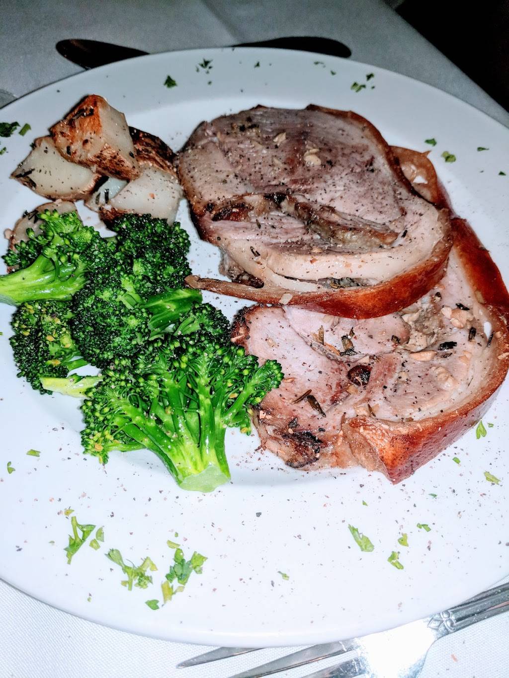 La Cava Restaurant | restaurant | 329 S Church St, Salisbury, NC 28144, USA | 7046377174 OR +1 704-637-7174