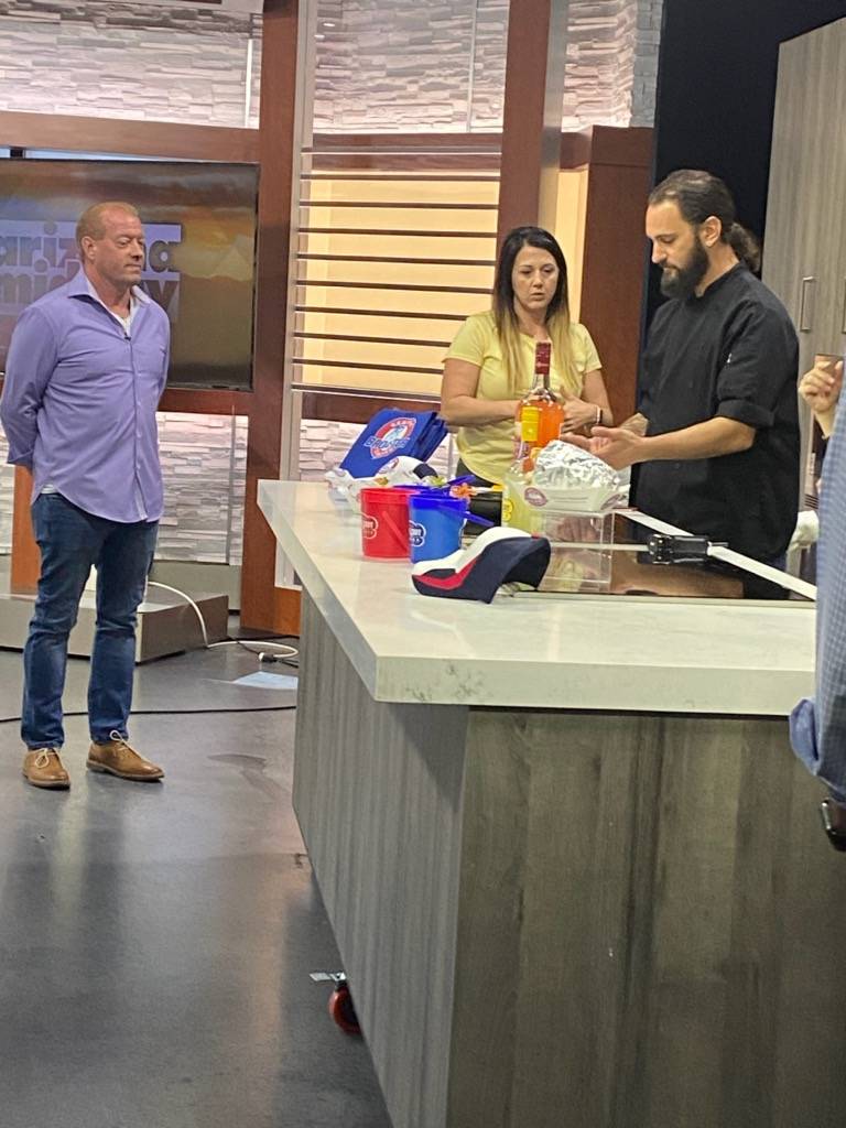 Genuine Broaster Chicken - Phoenix | meal takeaway | 201 W Lone Cactus Dr #2, Phoenix, AZ 85027, USA | 6027685102 OR +1 602-768-5102